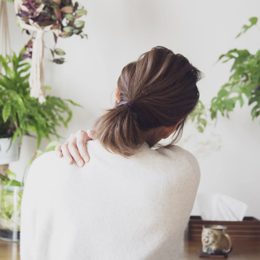 肩こりがひどい人ほど危険？神経の働きが乱れているサイン